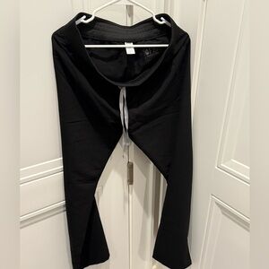 FIGS Livingston pants, women’s medium, black